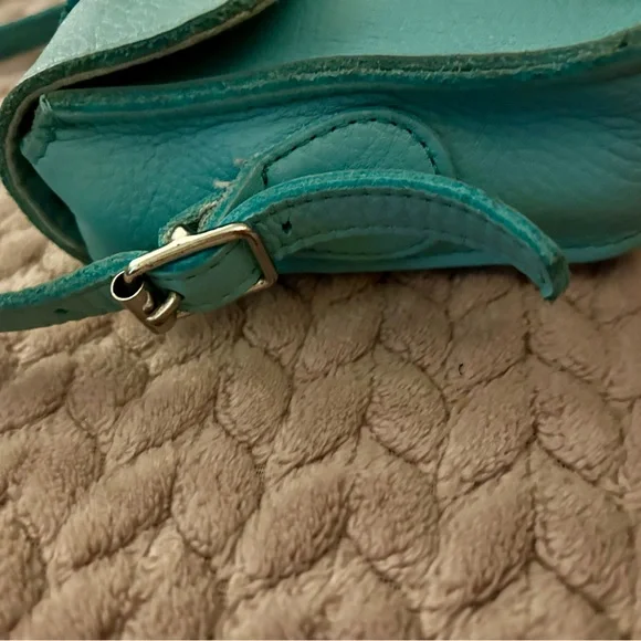 Dr. Martens Teal Green Genuine Leather Crossbody Saddle BAG Satchel - Picture 6 of 14